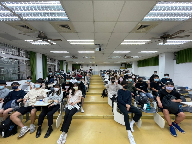 1101 中語系新生茶會兼認親茶會 (110.10.20)