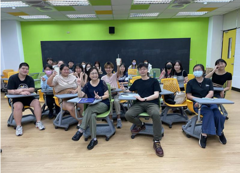 當古典詩歌遇見AI 元智中語系師生讓古典走入現代